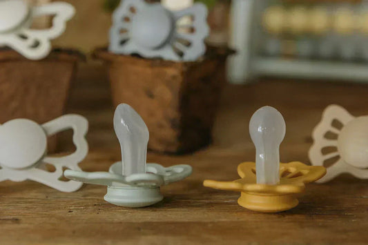 Pacifier nipple guide