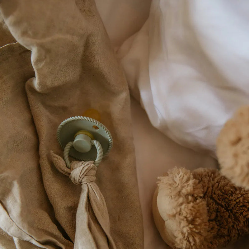 FRIGG Round Pacifier - Rope Silicone Size 2 - Sepia