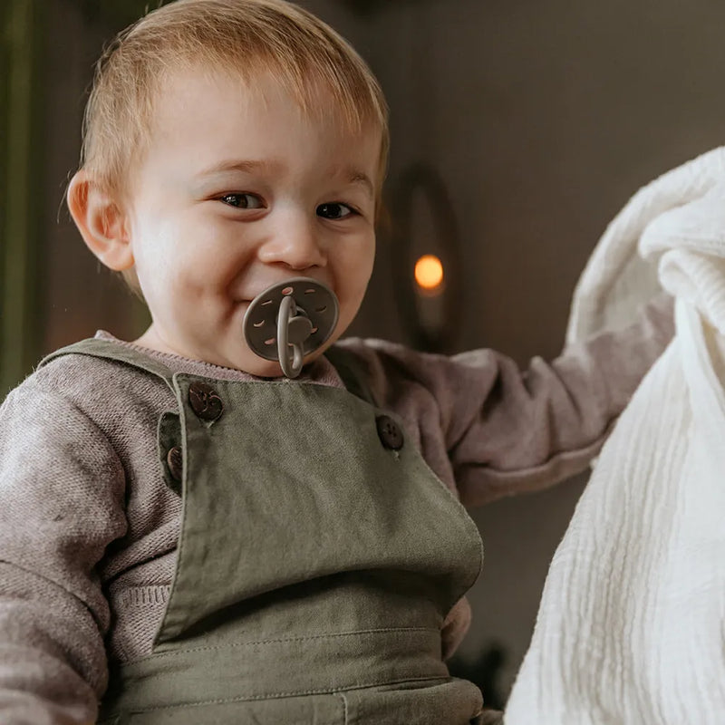 FRIGG Round Pacifier - Moon Phase Silicone Size 1 - Portobello