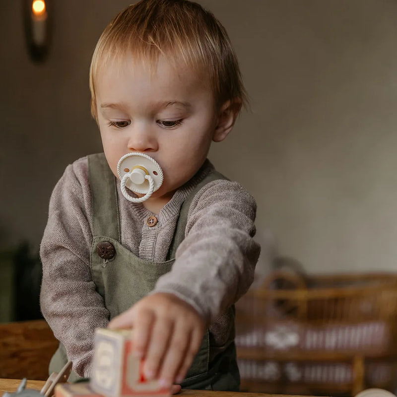 FRIGG Round Pacifier - Rope Silicone Size 1 - Cream