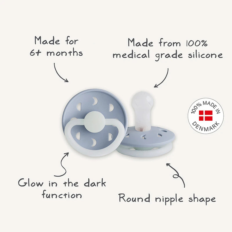 FRIGG Round Pacifier - Moon Phase Night Silicone Size 2 - Twilight Mauve