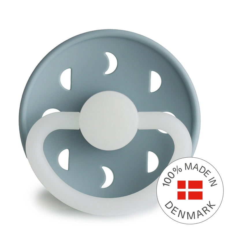 FRIGG Round Pacifier - Moon Phase Night Silicone Size 2 - Stone Blue
