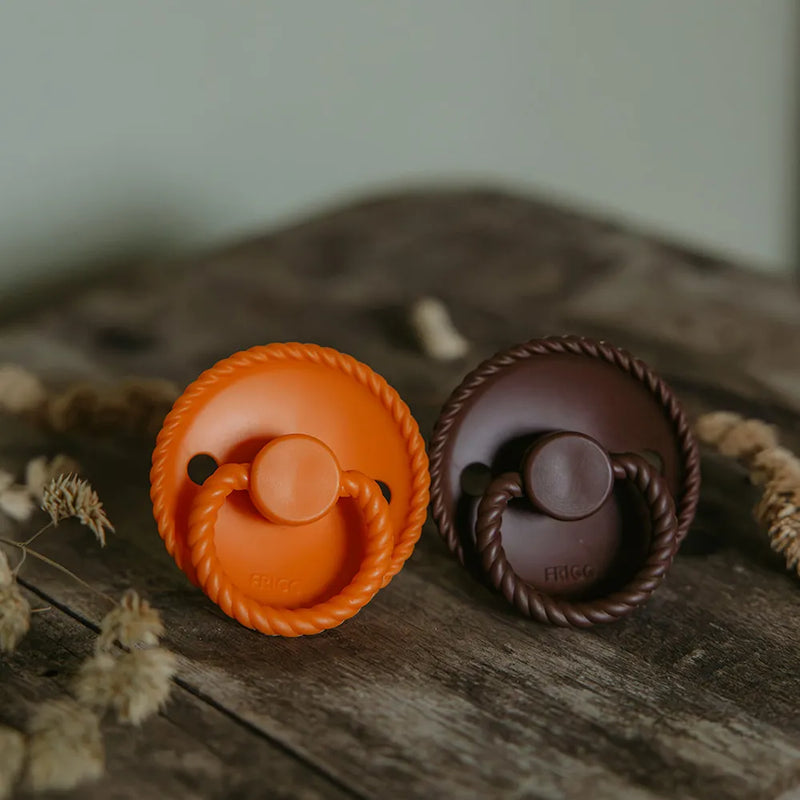 FRIGG Round Pacifier - Rope Silicone Size 1 - Maple