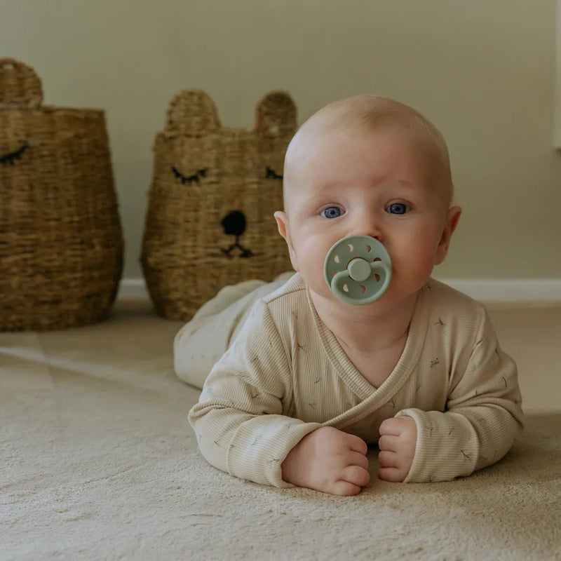 FRIGG Round Pacifier - Moon Phase Silicone Size 1 - Sage