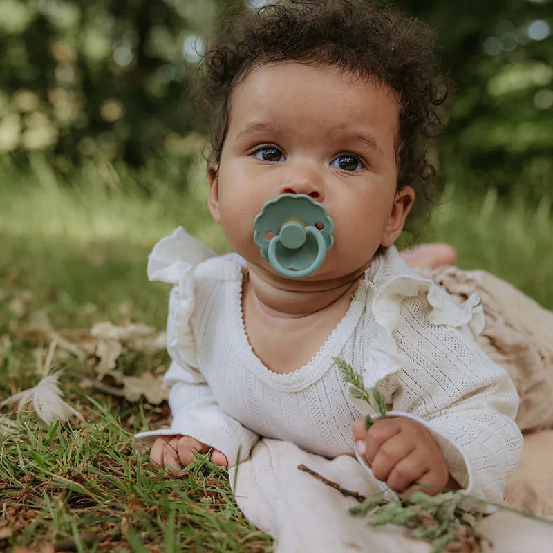 Sucette ronde FRIGG - Daisy Latex Taille 1 - Sauge