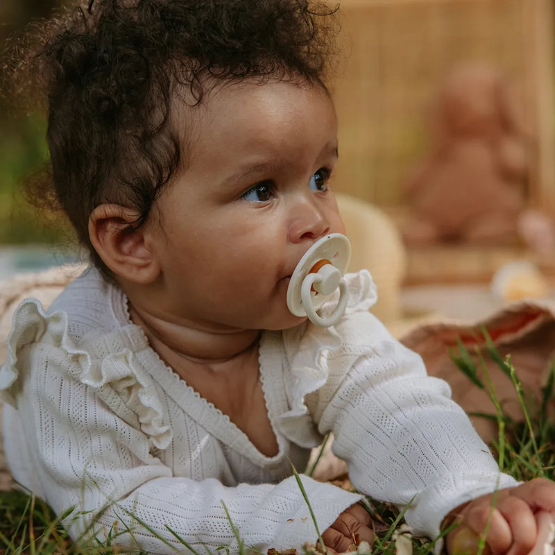 FRIGG Round Pacifier - Moon Phase Latex Size 1 - Cream