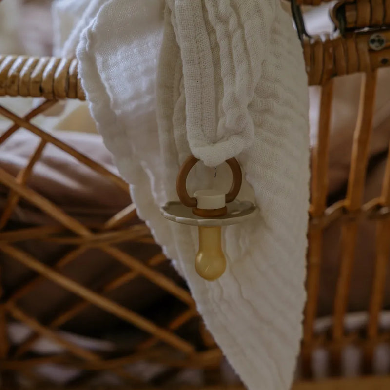 FRIGG Round Pacifier - Daisy Latex Size 1 - Desert