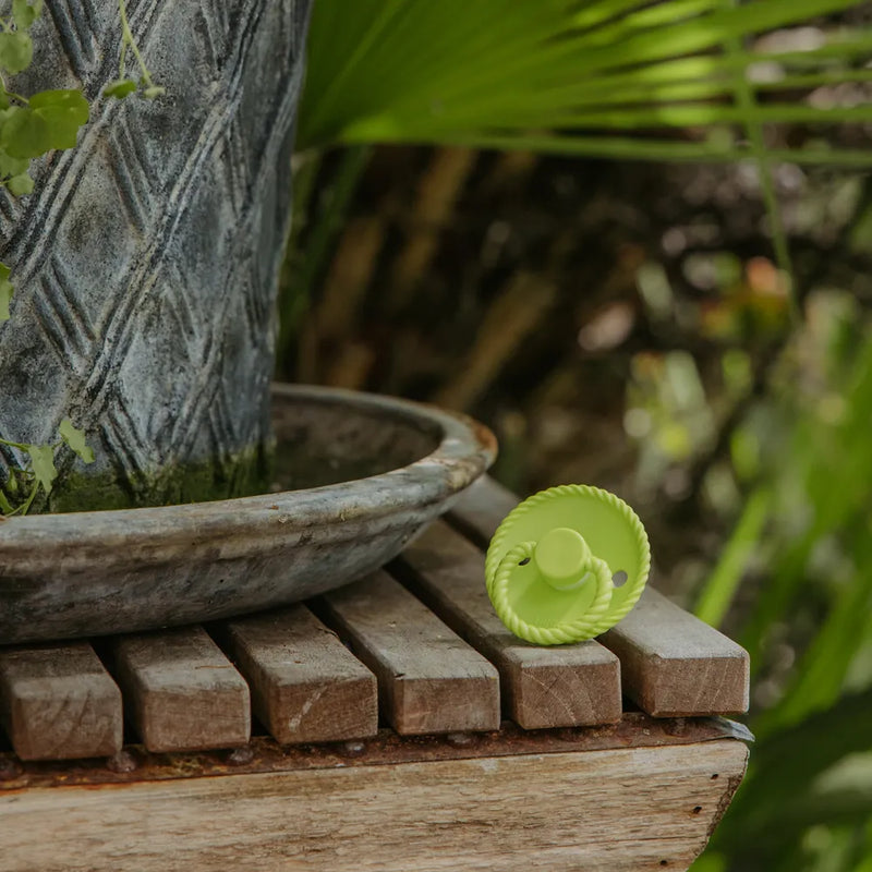 FRIGG Round Pacifier - Rope Silicone Size 2 - Rain Forest