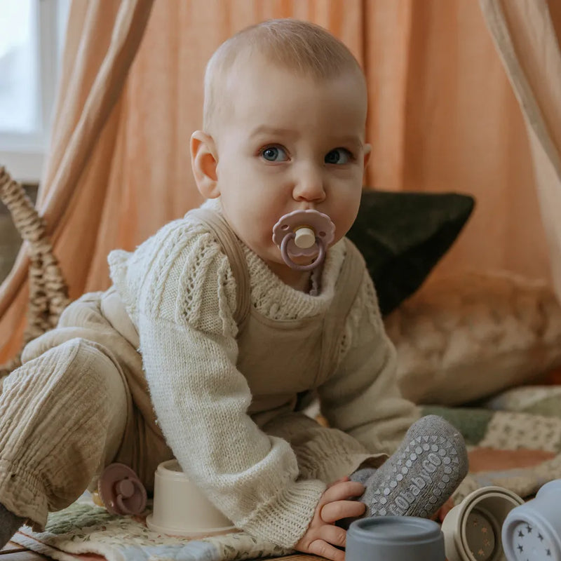 FRIGG Round Pacifier - Daisy Latex Size 1 - Peony