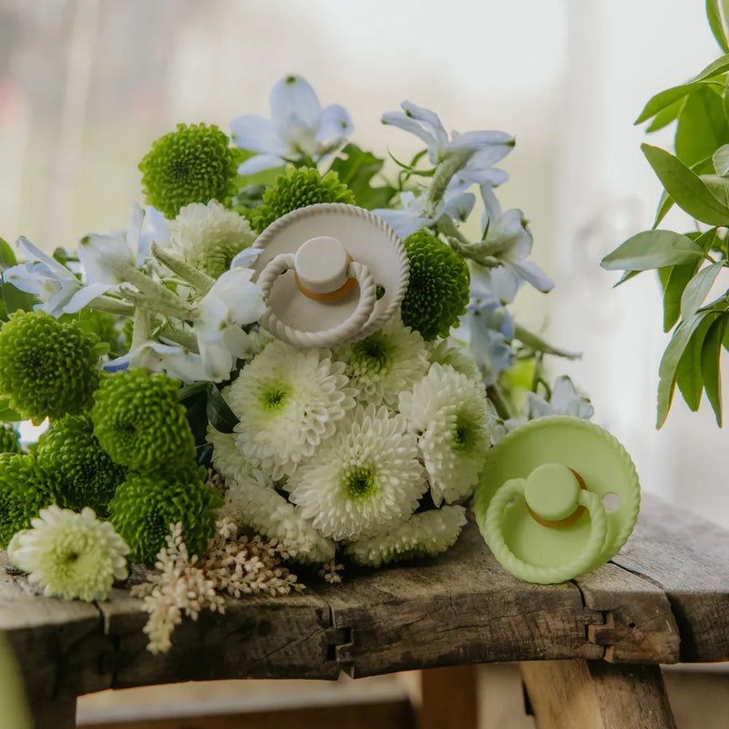 FRIGG Round Pacifier - Rope Silicone Size 1 - Green Tea