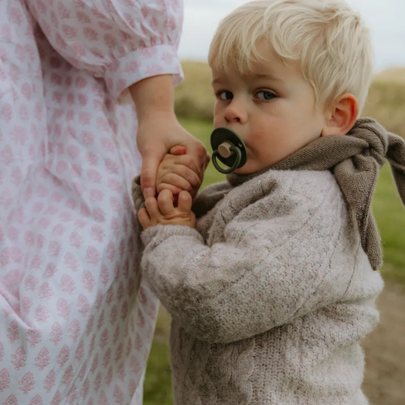 FRIGG Round Pacifier - Little Viking Latex Size 2 - Ragnar