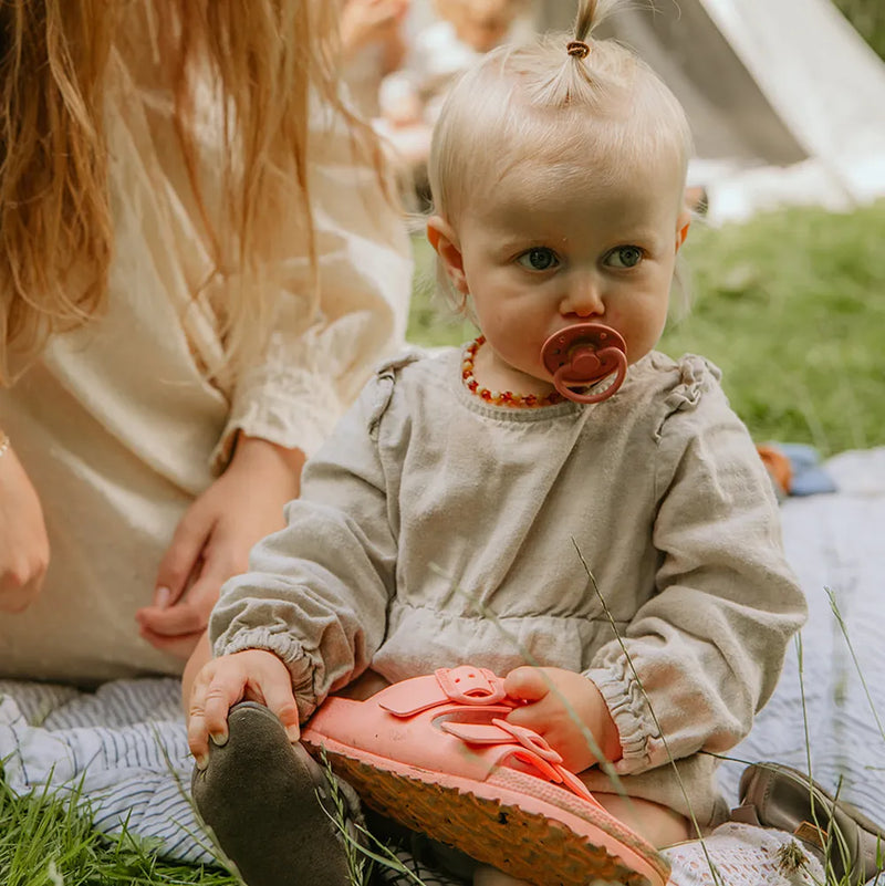 FRIGG Round Pacifier - Moon Phase Silicone Size 2 - Powder Blush