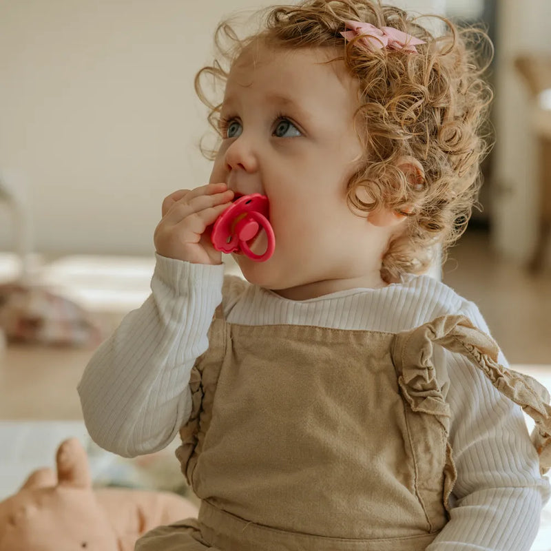 FRIGG Round Pacifier - Daisy Latex Size 1 - Fuchsia