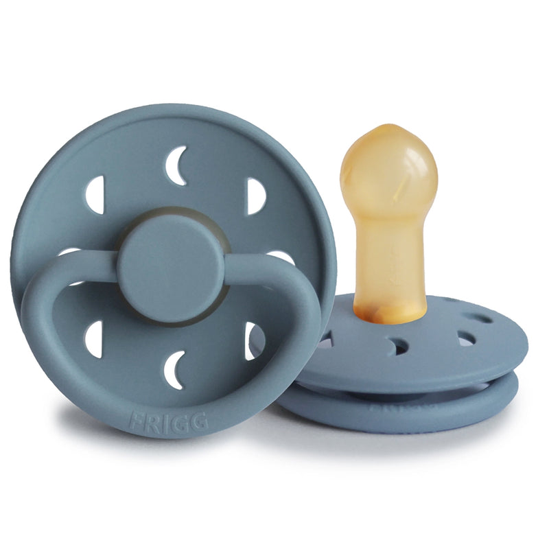FRIGG Round Pacifier - Moon Phase Latex Size 2 - Stone Blue