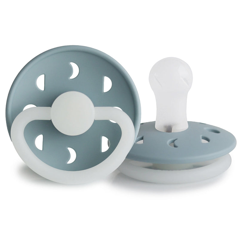 FRIGG Round Pacifier - Moon Phase Night Silicone Size 1 - Stone Blue