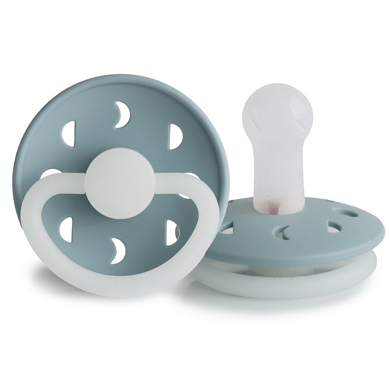 FRIGG Round Pacifier - Moon Phase Night Silicone Size 2 - Stone Blue