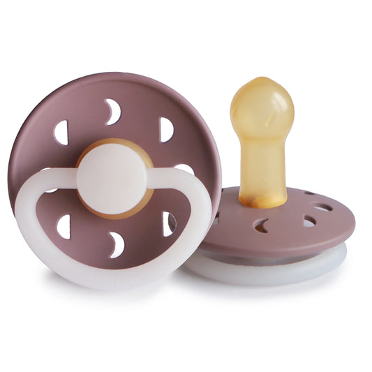 FRIGG Round Pacifier - Moon Phase Night Latex Size 2 - Twilight Mauve